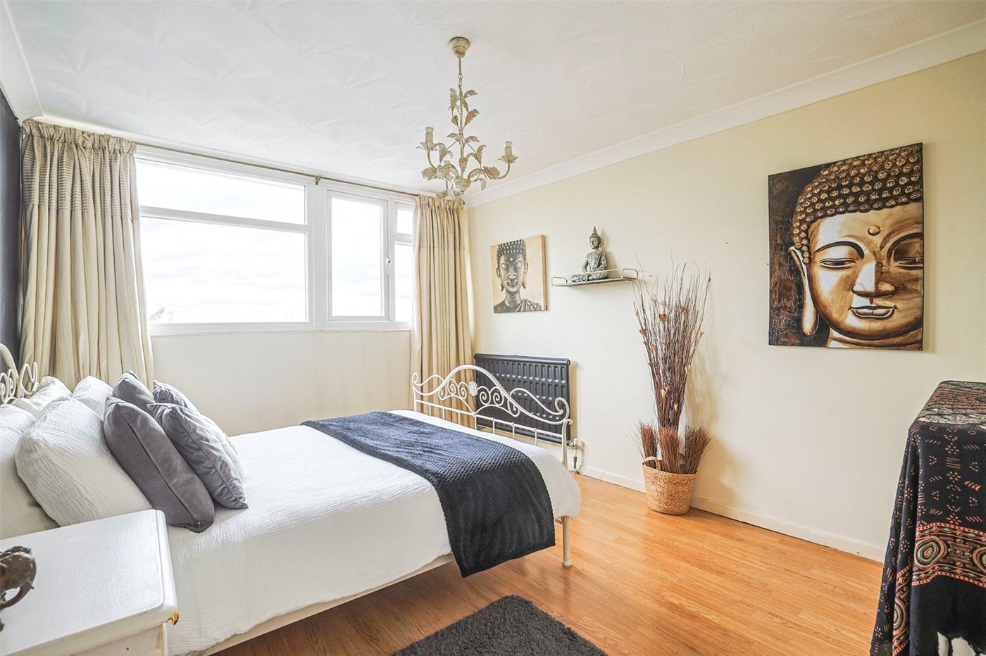 4 bedroom house for sale in Northfleet | Robinson Michael & Jackson