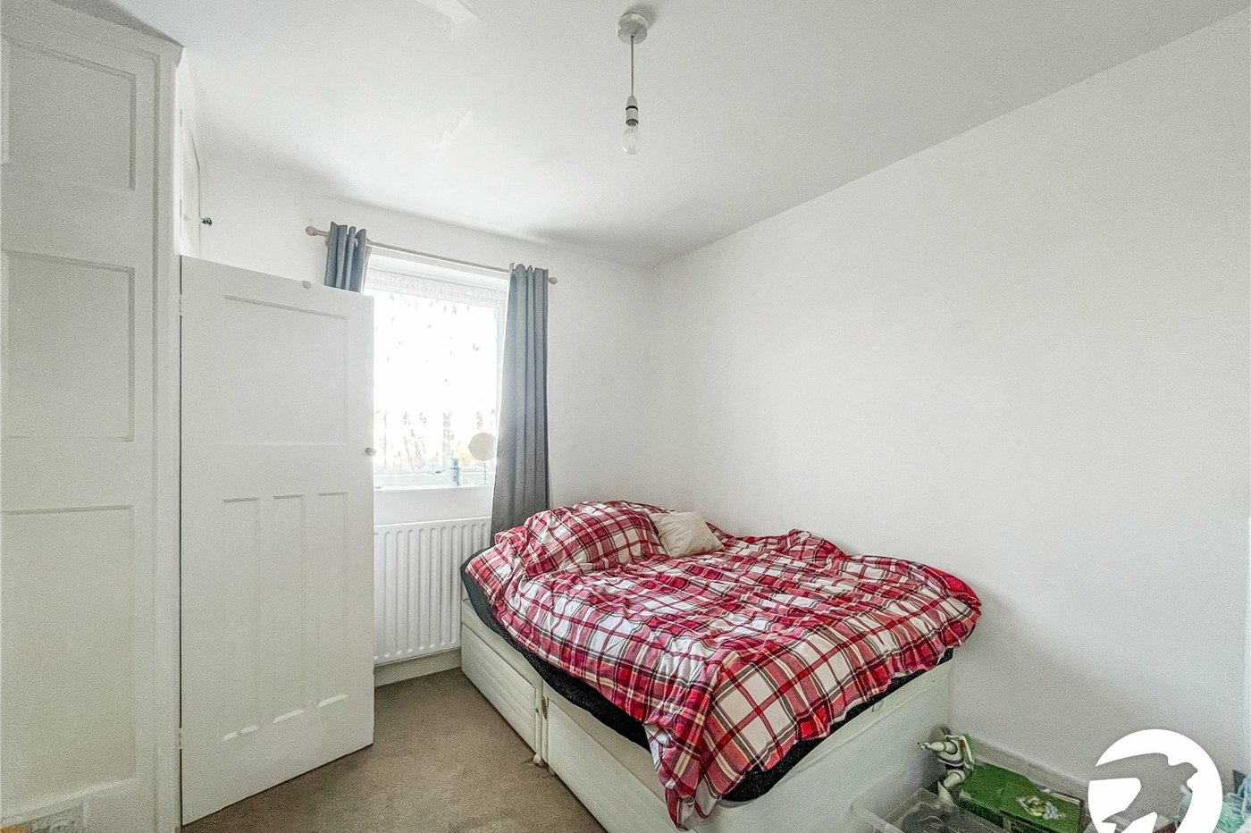 2 bedroom house for sale in Sittingbourne | Robinson Michael & Jackson