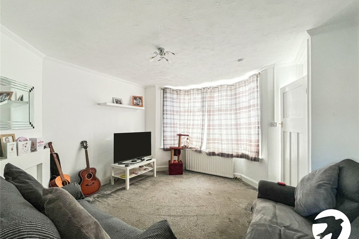 2 bedroom house for sale in Sittingbourne | Robinson Michael & Jackson