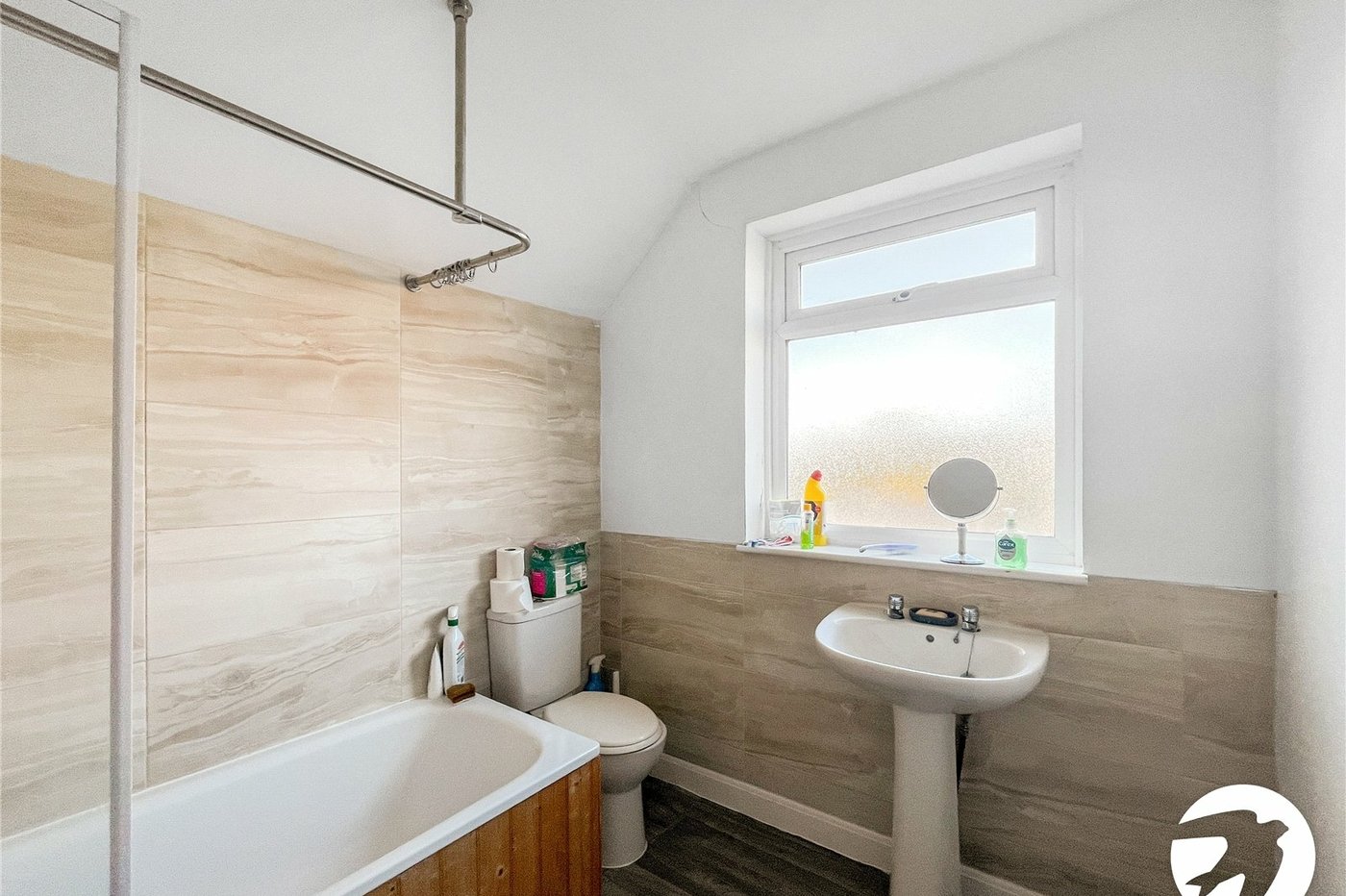 2 bedroom house for sale in Sittingbourne | Robinson Michael & Jackson