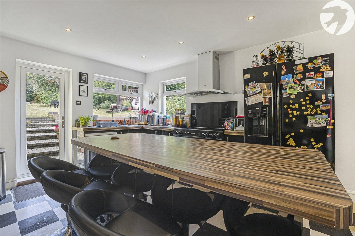 5 bedroom house for sale in Hextable | Robinson Jackson