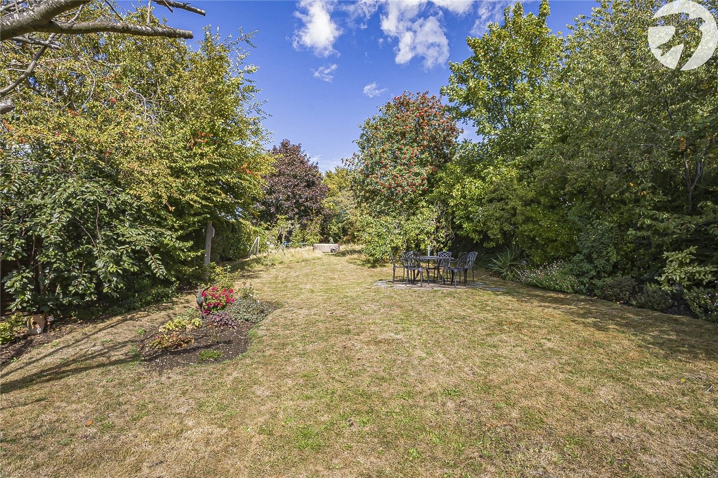 5 bedroom house for sale in Hextable | Robinson Jackson