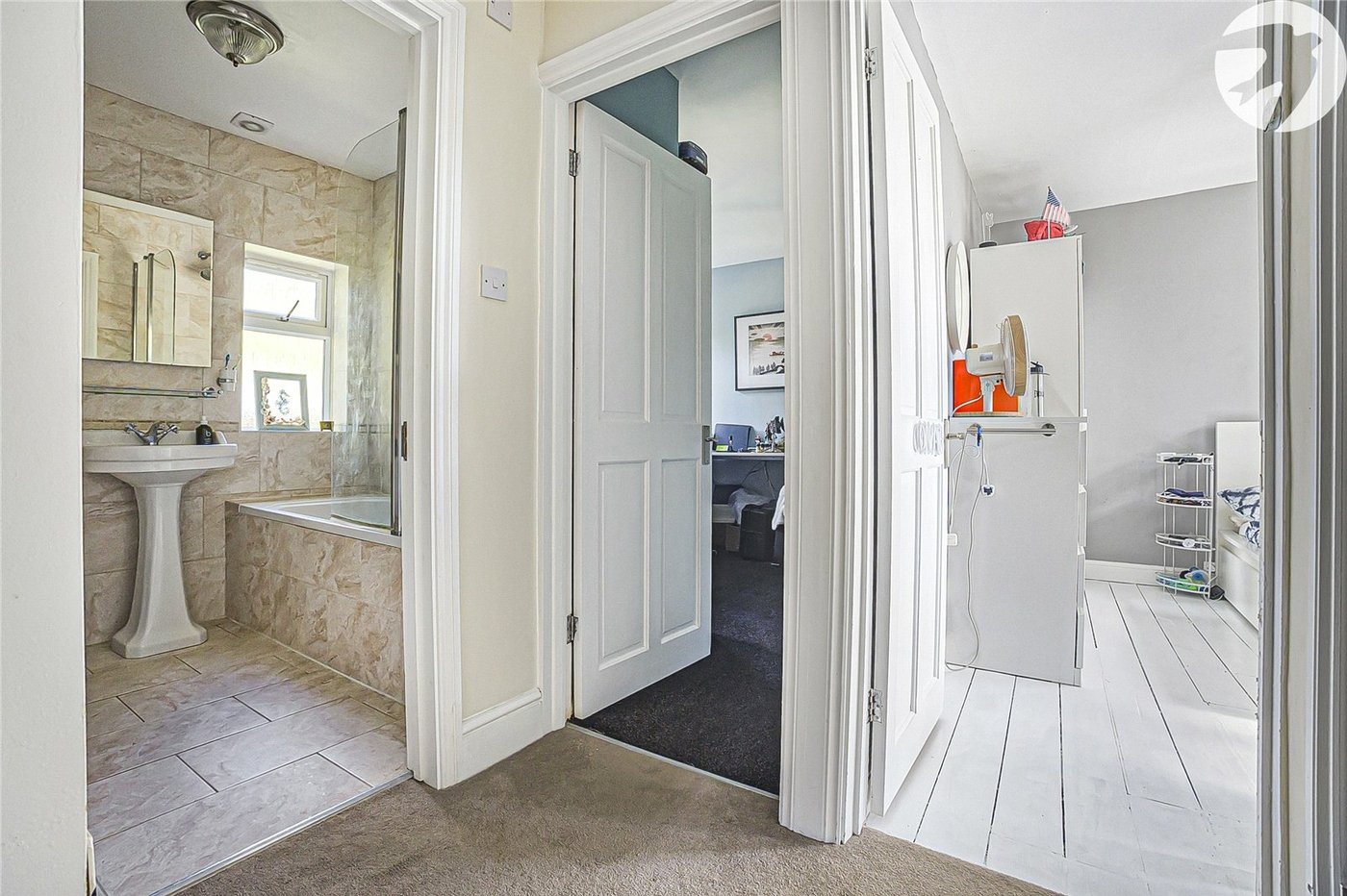 5 bedroom house for sale in Hextable | Robinson Jackson