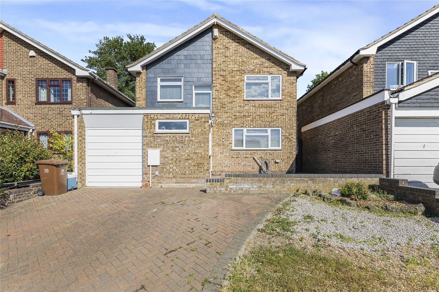 4 bedroom house for sale in Cliffe Woods | Robinson Michael & Jackson