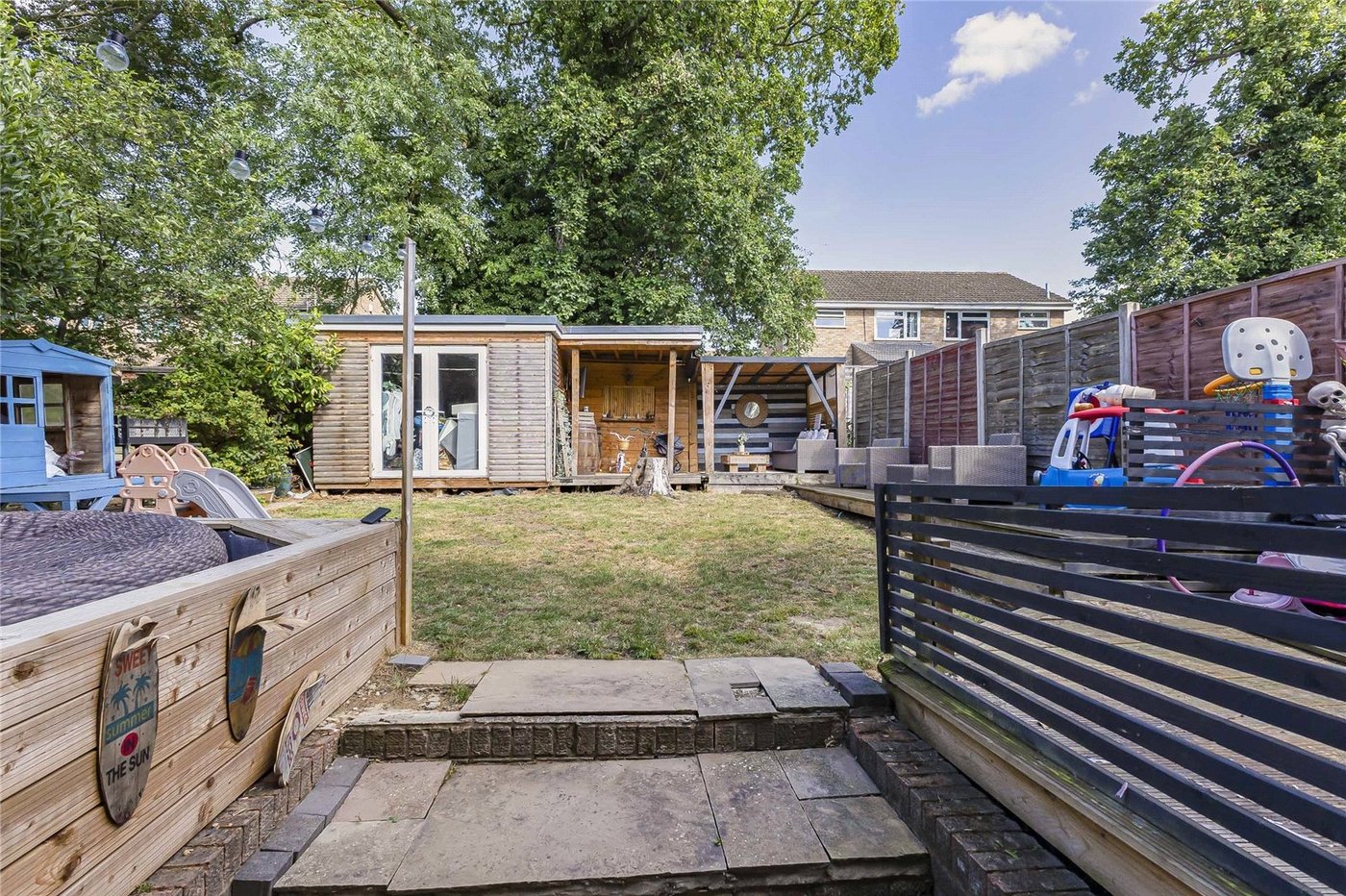 4 bedroom house for sale in Cliffe Woods | Robinson Michael & Jackson