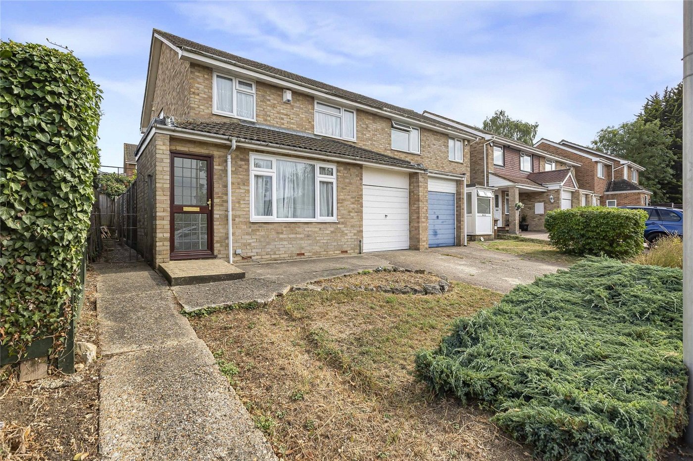 3 bedroom house for sale in Cliffe Woods | Robinson Michael & Jackson