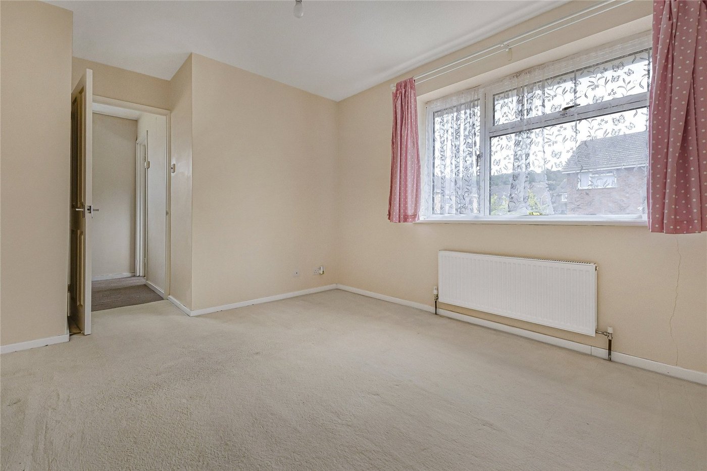 3 bedroom house for sale in Cliffe Woods | Robinson Michael & Jackson