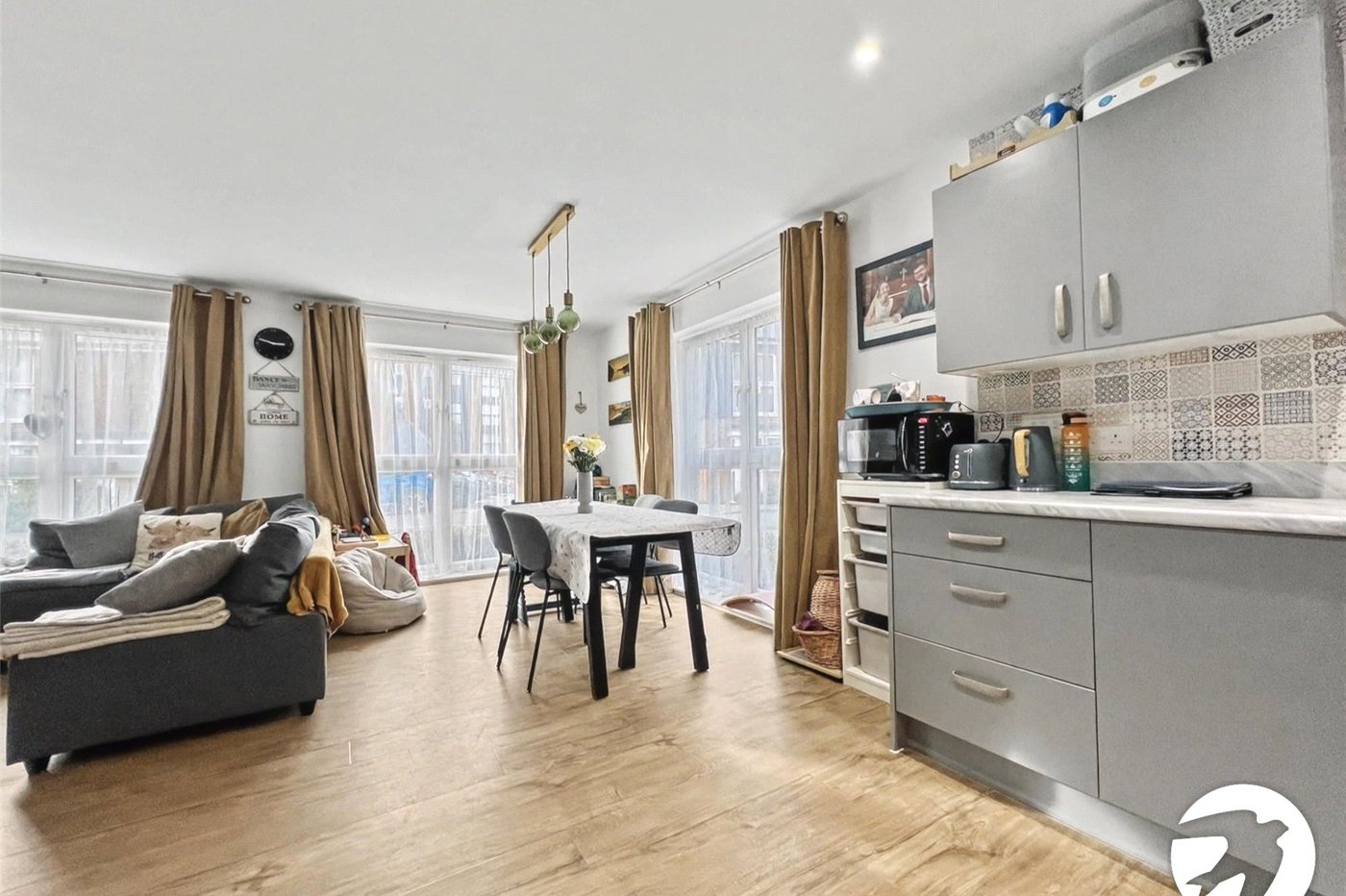 2 bedroom property for sale in Wouldham | Robinson Michael & Jackson