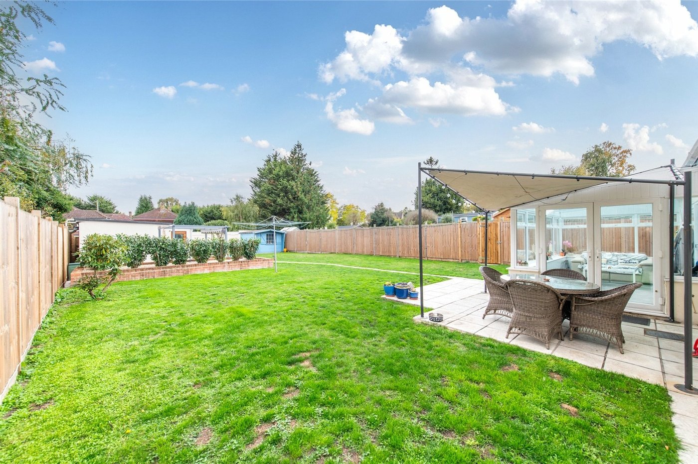 4 bedroom bungalow for sale in Higham | Robinson Michael & Jackson