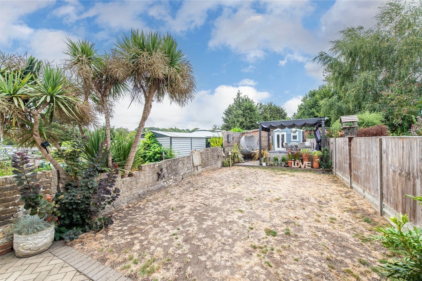 3 bedroom house for sale in Higham | Robinson Michael & Jackson