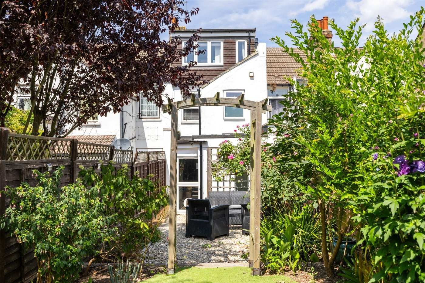 3 bedroom house for sale in Higham | Robinson Michael & Jackson