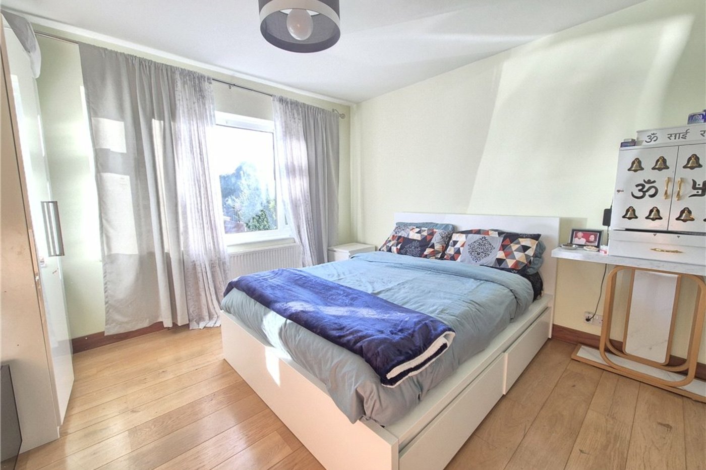 3 bedroom house for sale in Green Street Green | Robinson Jackson