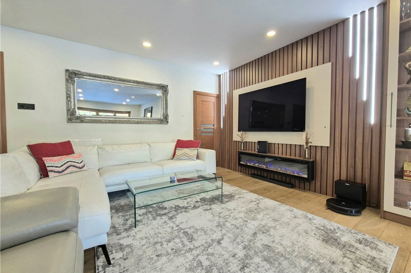 3 bedroom house for sale in Green Street Green | Robinson Jackson