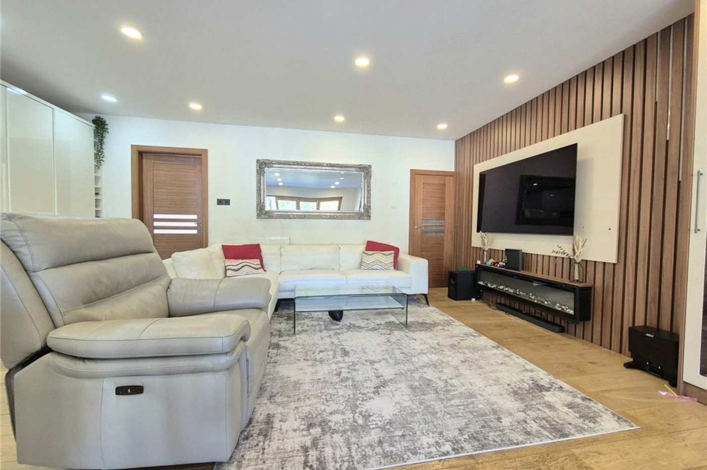 3 bedroom house for sale in Green Street Green | Robinson Jackson