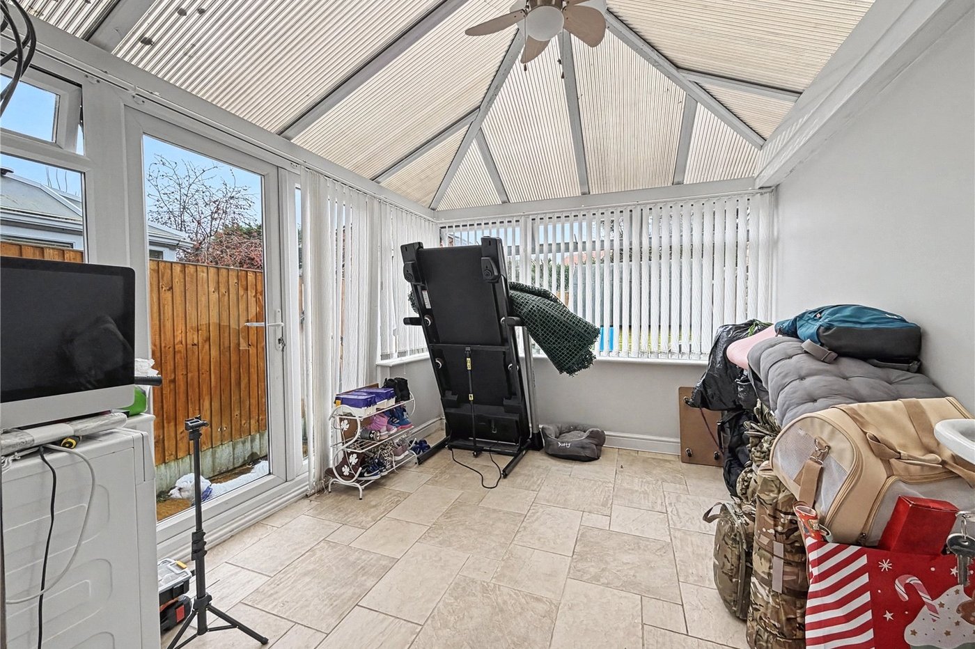 3 bedroom house for sale in Rainham | Robinson Michael & Jackson