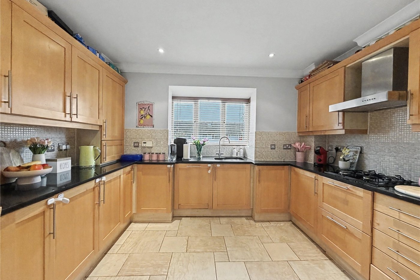 3 bedroom house for sale in Rainham | Robinson Michael & Jackson