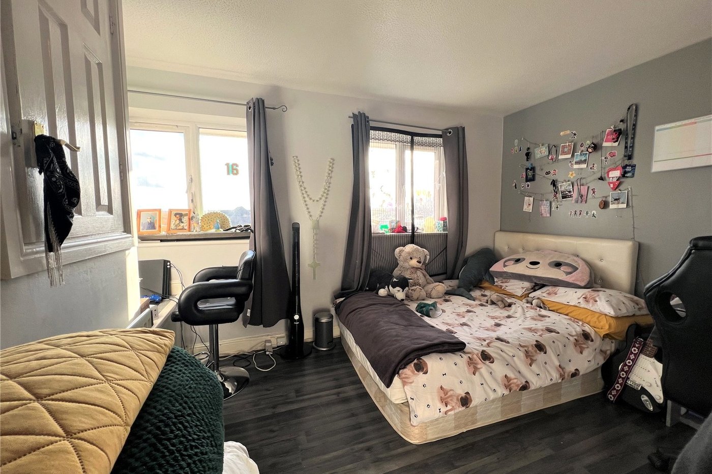 4 bedroom house for sale in Thamesmead | Robinson Jackson