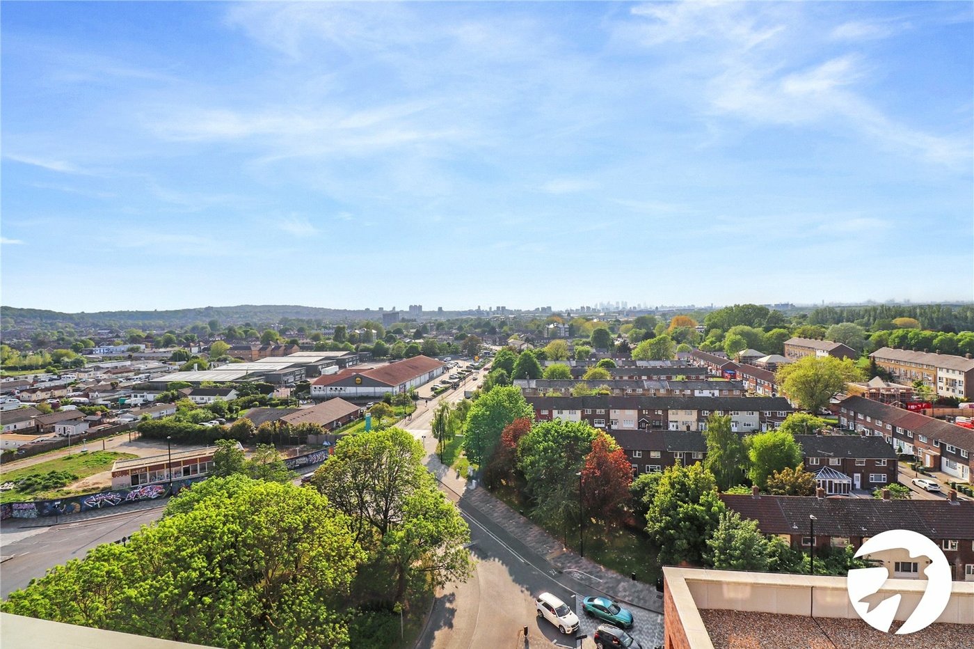 2 bedroom property for sale in London | Robinson Jackson