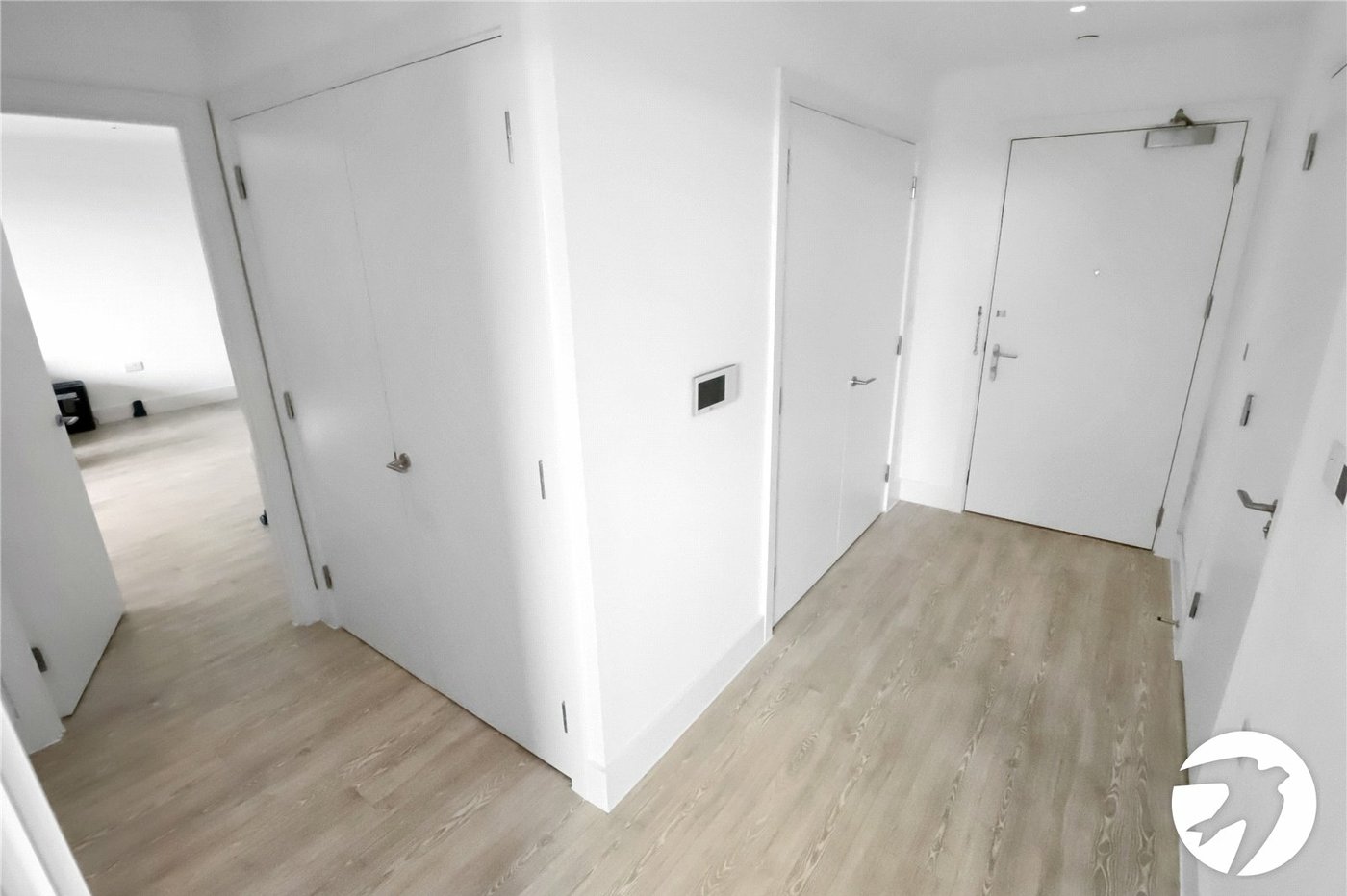 2 bedroom property for sale in London | Robinson Jackson