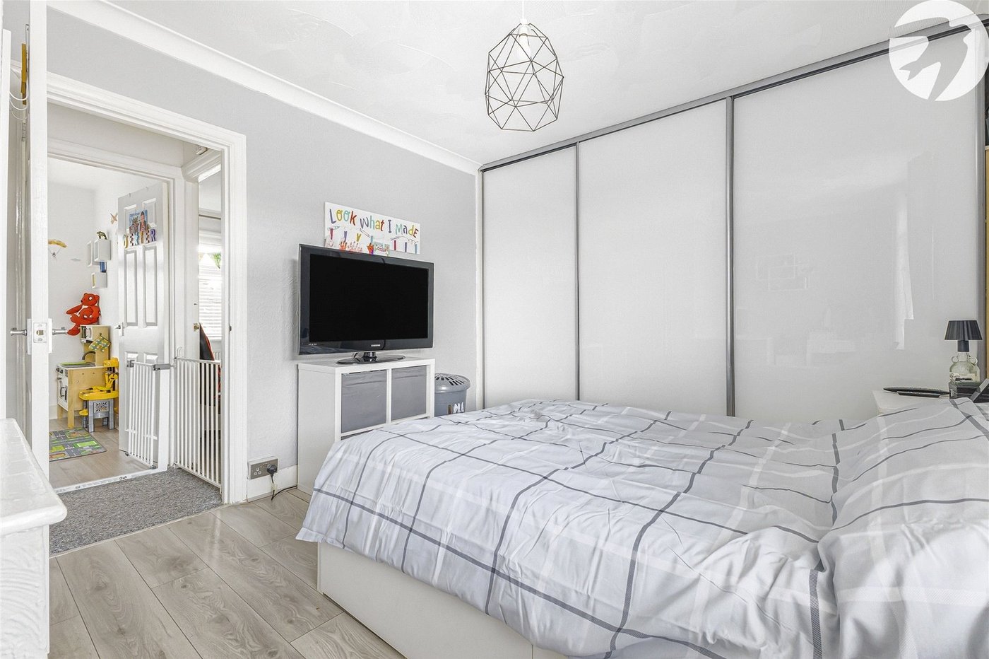 3 bedroom house for sale in Wainscott | Robinson Michael & Jackson