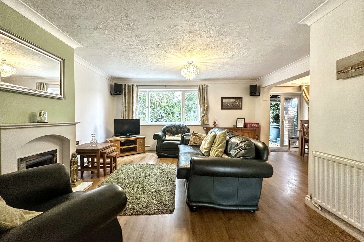 5 bedroom house for sale in Rainham | Robinson Michael & Jackson