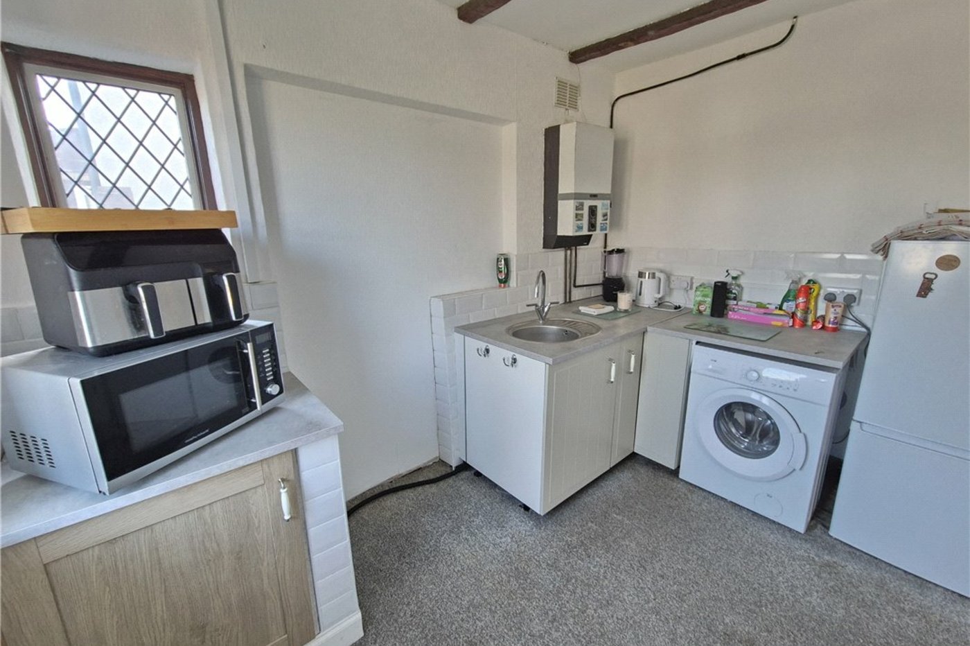 2 bedroom bungalow for sale in Orpington | Robinson Jackson