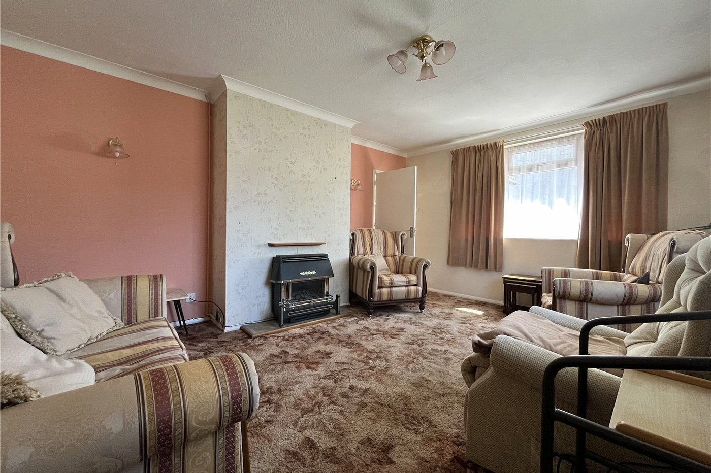 3 bedroom bungalow for sale in Chatham | Robinson Michael & Jackson