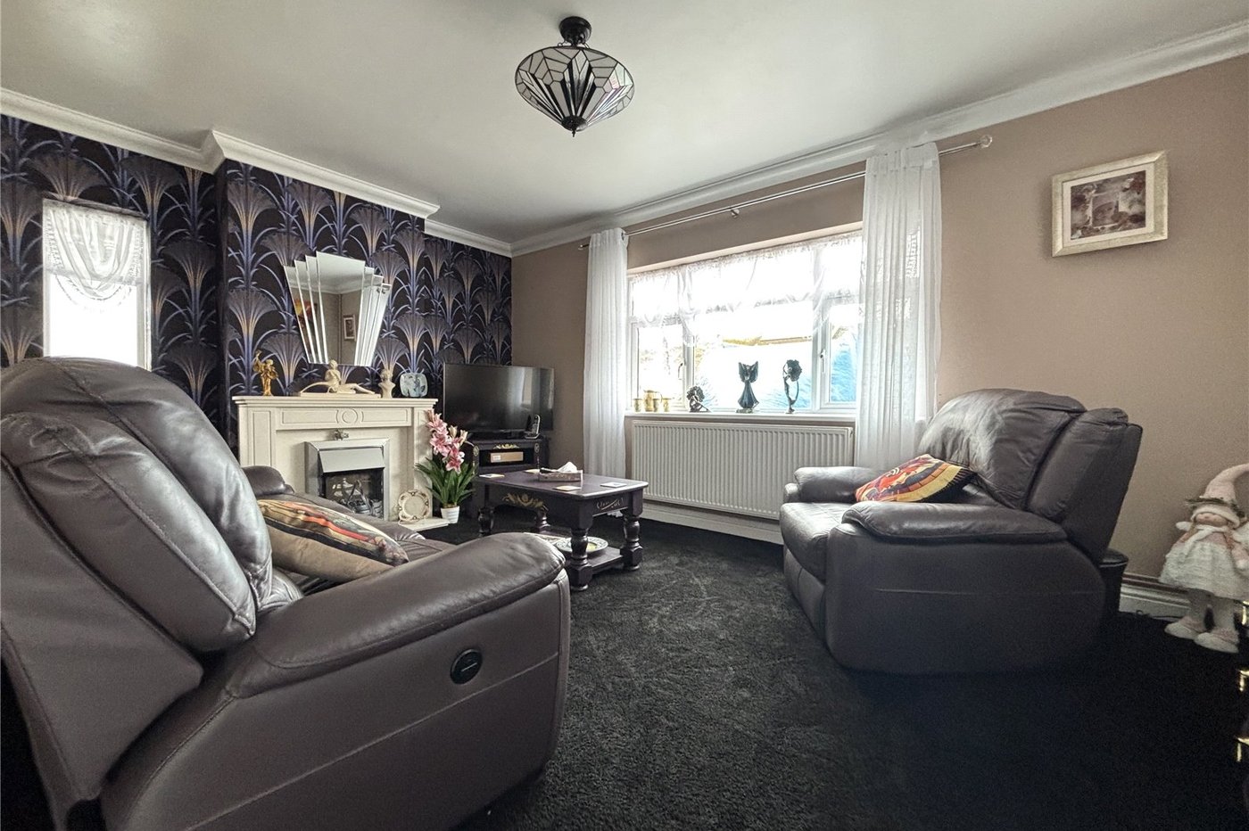 2 bedroom bungalow for sale in Walderslade | Robinson Michael & Jackson