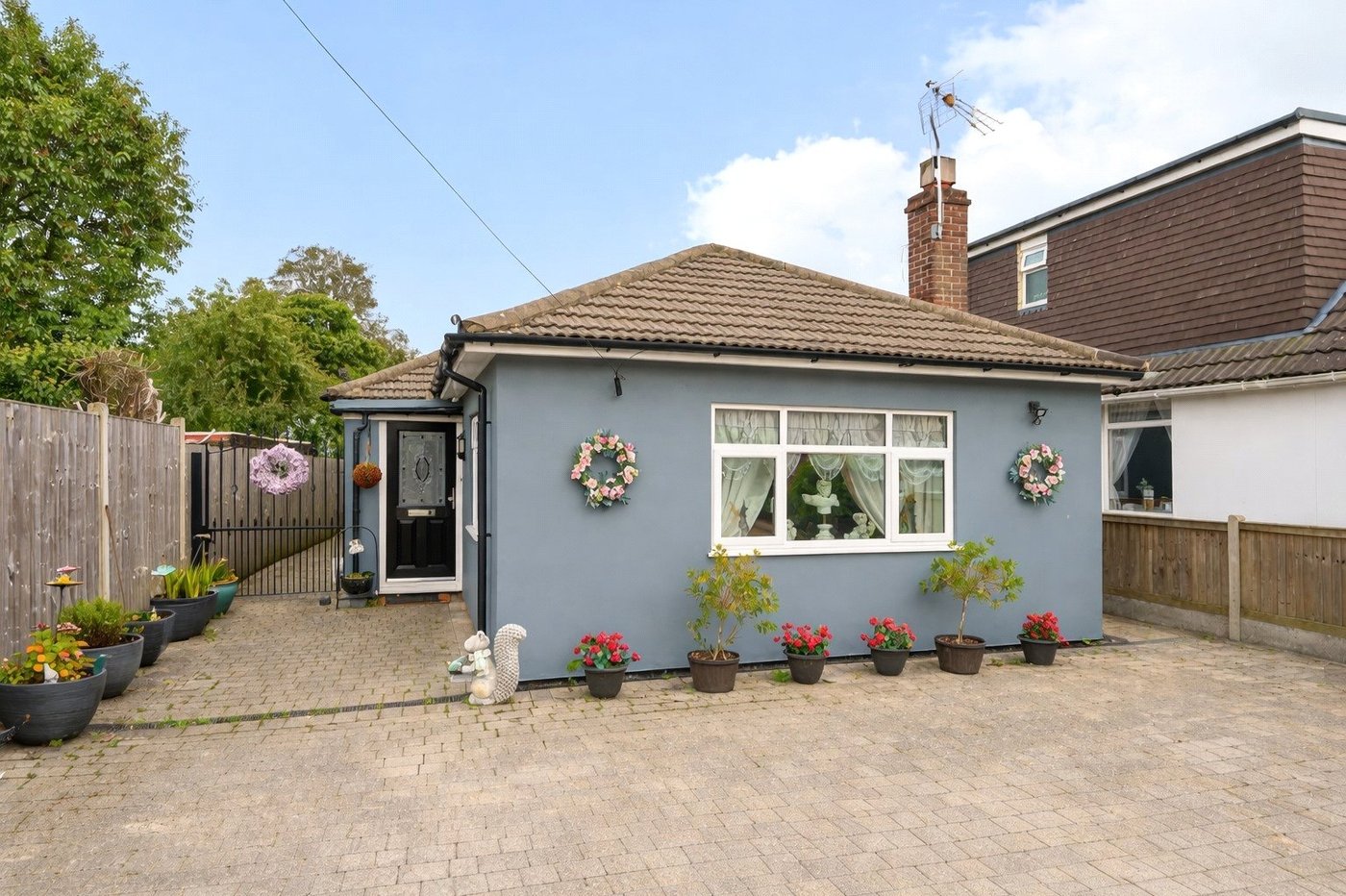 2 bedroom bungalow for sale in Walderslade | Robinson Michael & Jackson