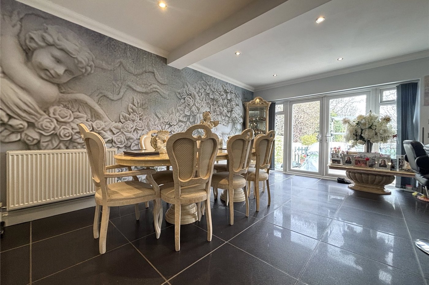 2 bedroom bungalow for sale in Walderslade | Robinson Michael & Jackson