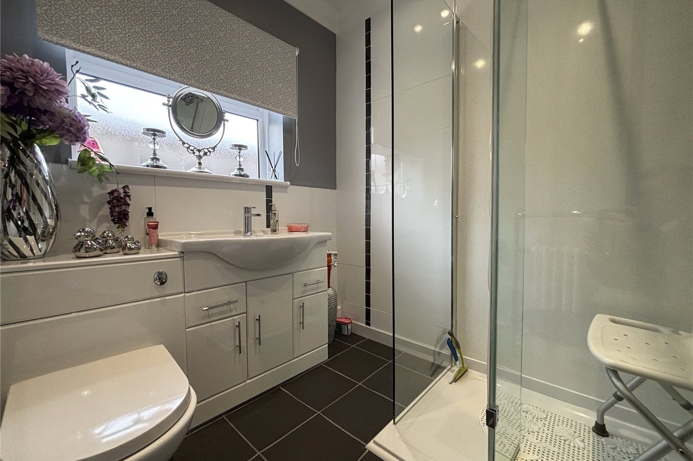 2 bedroom bungalow for sale in Walderslade | Robinson Michael & Jackson