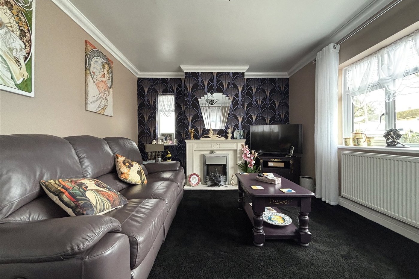 2 bedroom bungalow for sale in Walderslade | Robinson Michael & Jackson