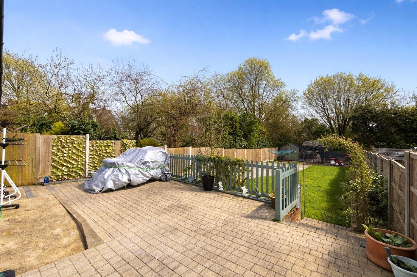 2 bedroom bungalow for sale in Walderslade | Robinson Michael & Jackson