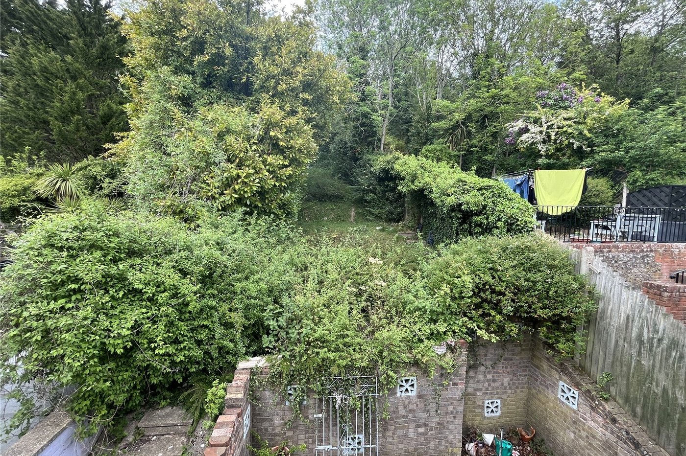 3 bedroom house for sale in Walderslade | Robinson Michael & Jackson