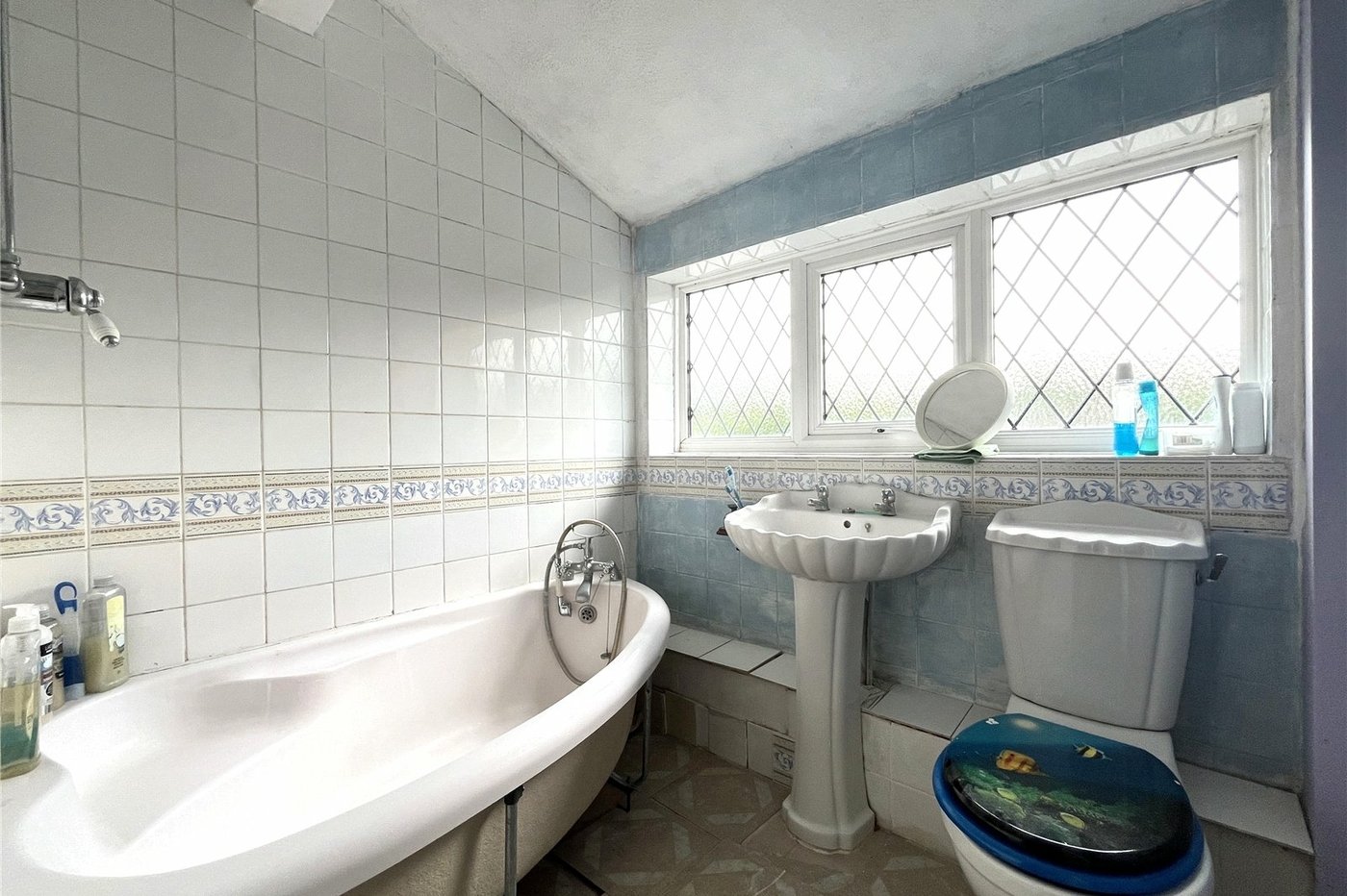 3 bedroom house for sale in Walderslade | Robinson Michael & Jackson