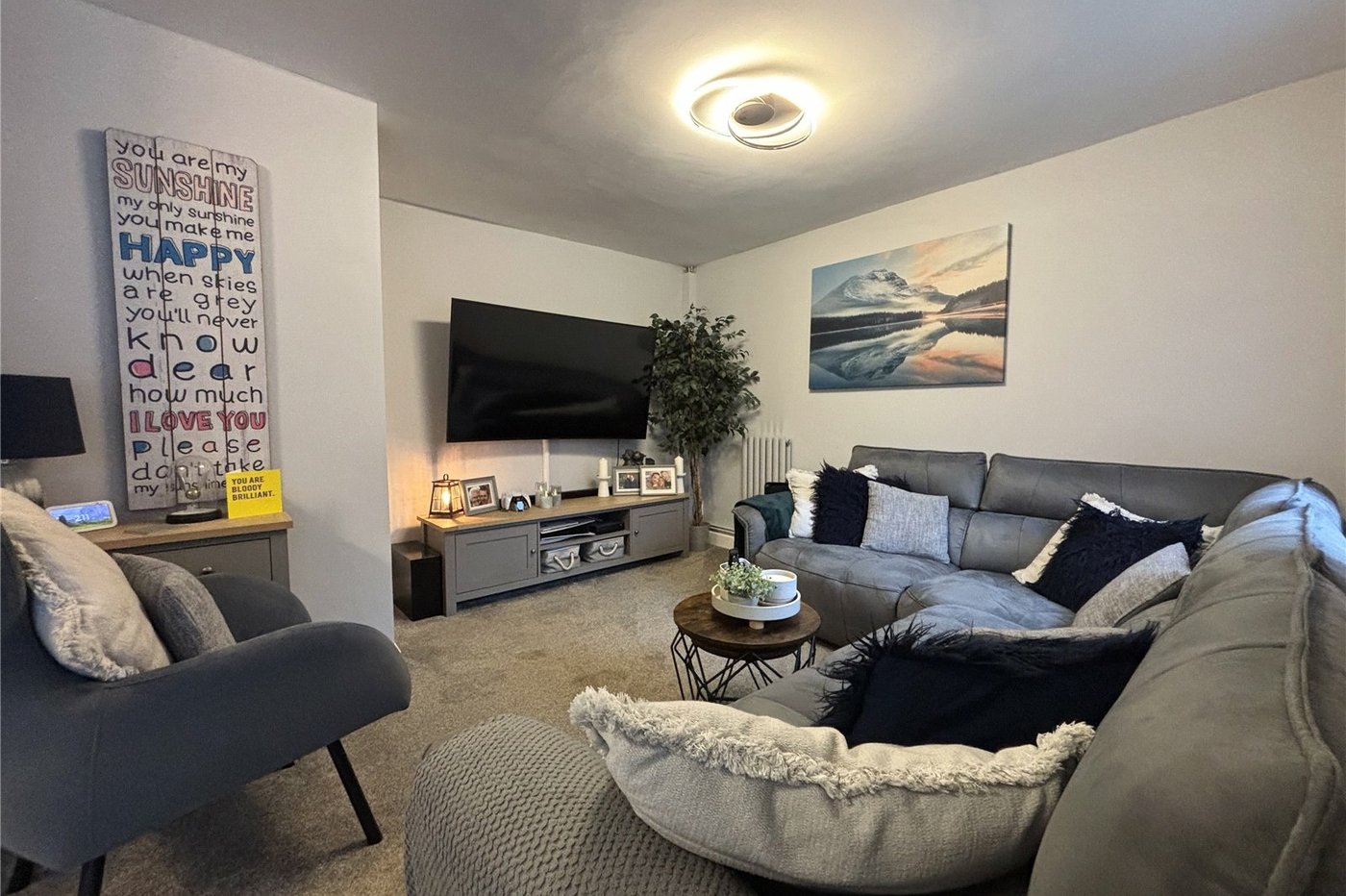 3 bedroom house for sale in Walderslade | Robinson Michael & Jackson