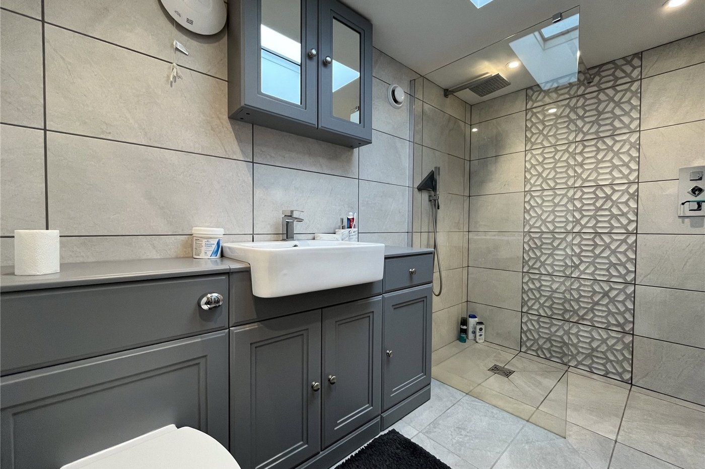 3 bedroom bungalow for sale in Walderslade | Robinson Michael & Jackson