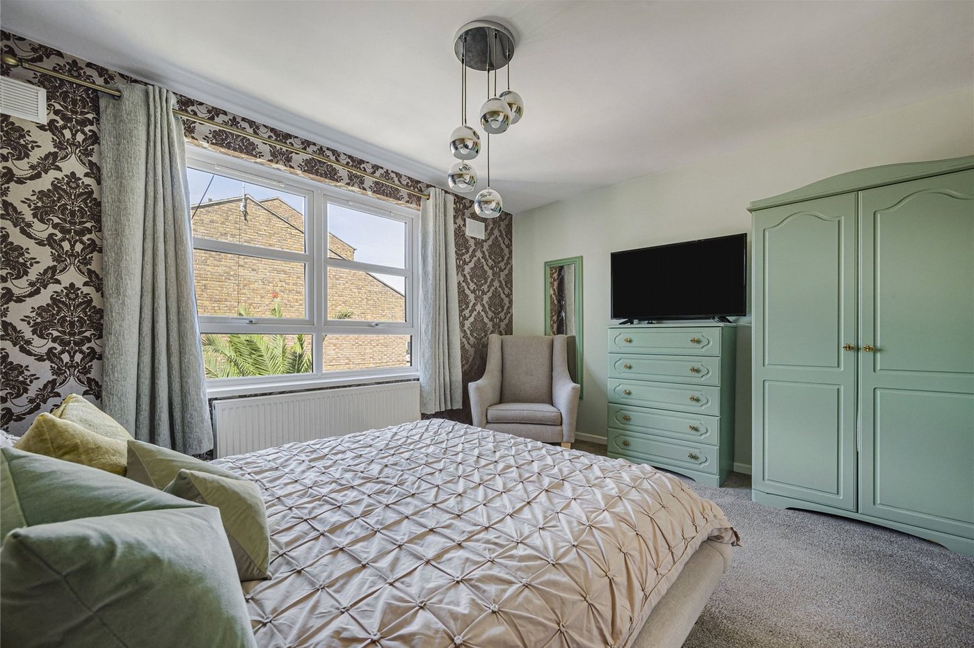 3 bedroom house for sale in Woolwich | Robinson Jackson
