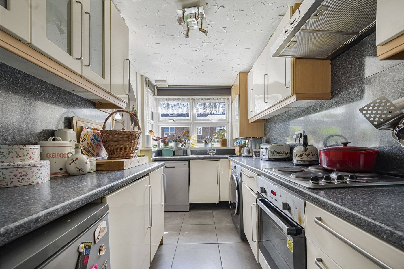 3 bedroom house for sale in Woolwich | Robinson Jackson