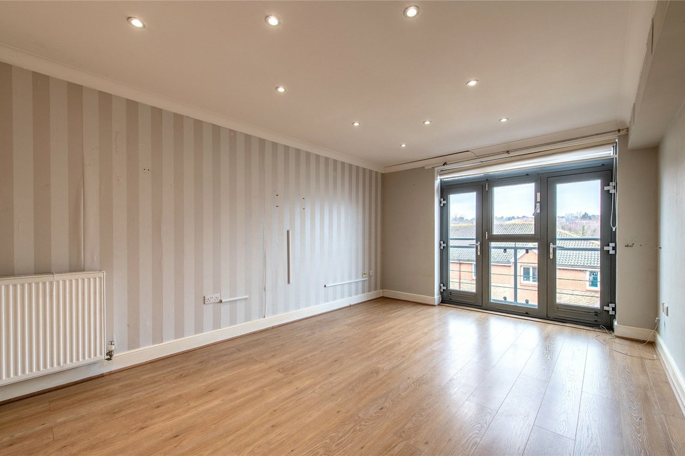 1 bedroom property for sale in Hart Street | Robinson Michael & Jackson