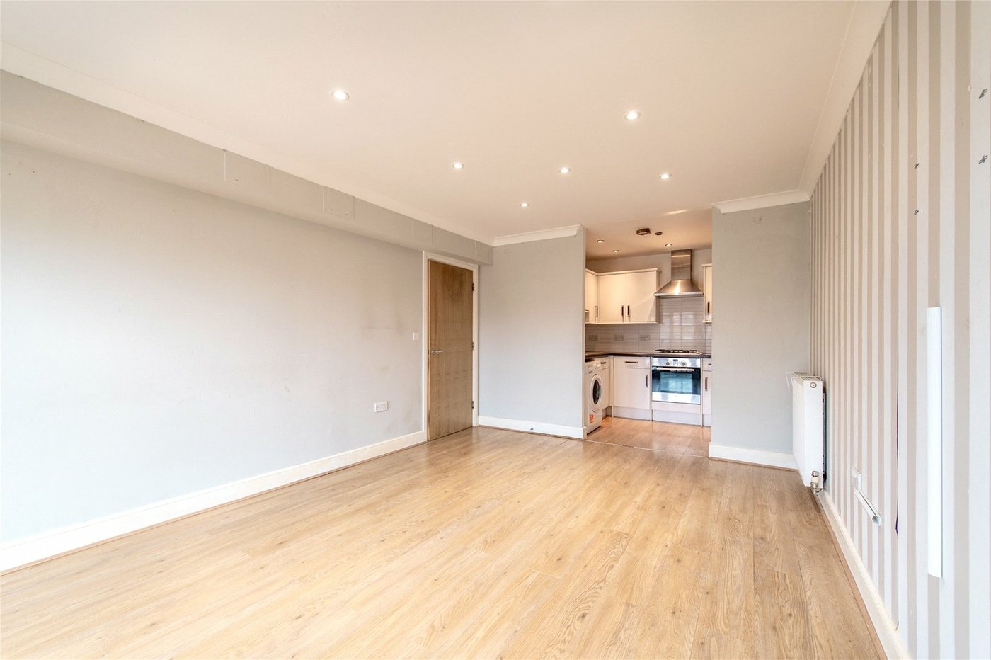 1 bedroom property for sale in Hart Street | Robinson Michael & Jackson