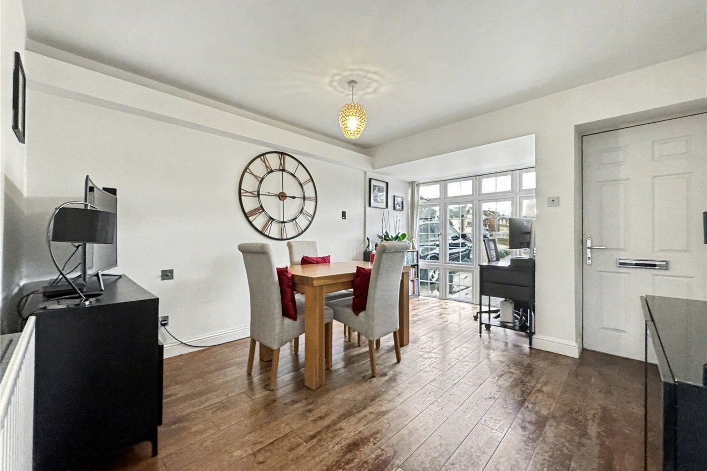 4 bedroom house for sale in Rainham | Robinson Michael & Jackson