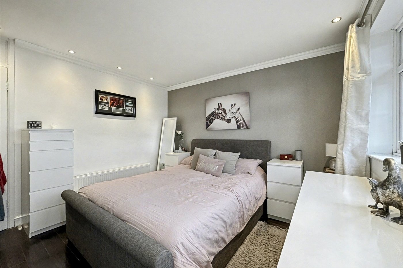 4 bedroom house for sale in Rainham | Robinson Michael & Jackson