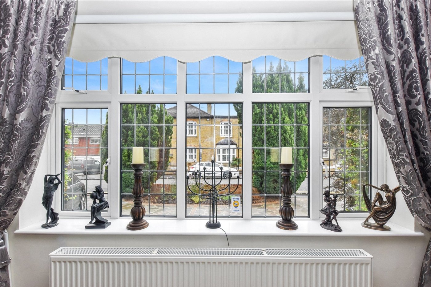 2 bedroom bungalow for sale in Bexleyheath | Robinson Jackson