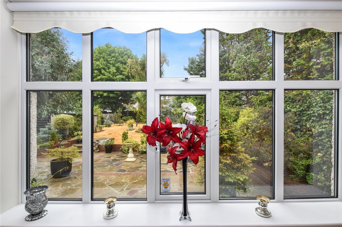 2 bedroom bungalow for sale in Bexleyheath | Robinson Jackson