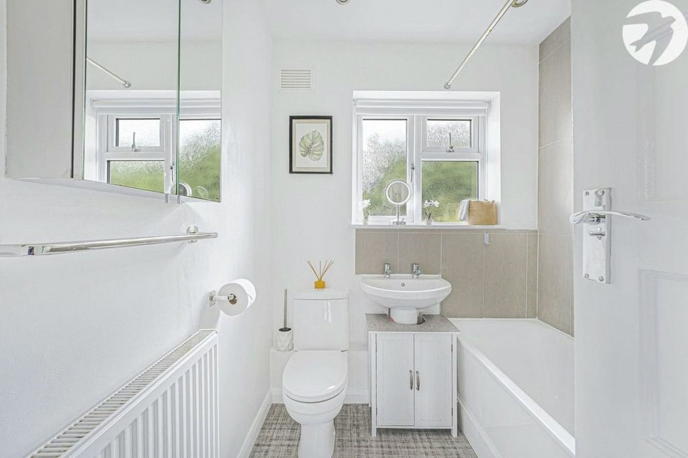 2 bedroom property for sale in Chelsfield | Robinson Jackson