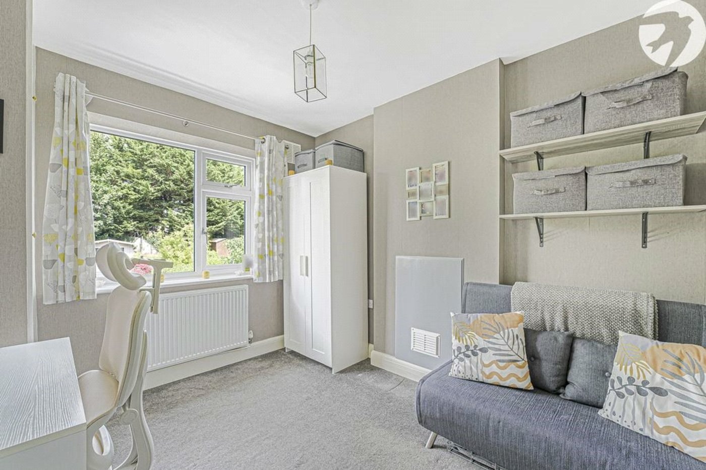 2 bedroom property for sale in Chelsfield | Robinson Jackson