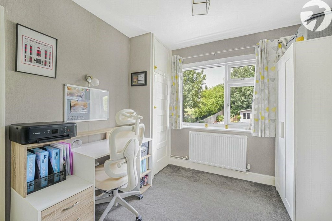 2 bedroom property for sale in Chelsfield | Robinson Jackson