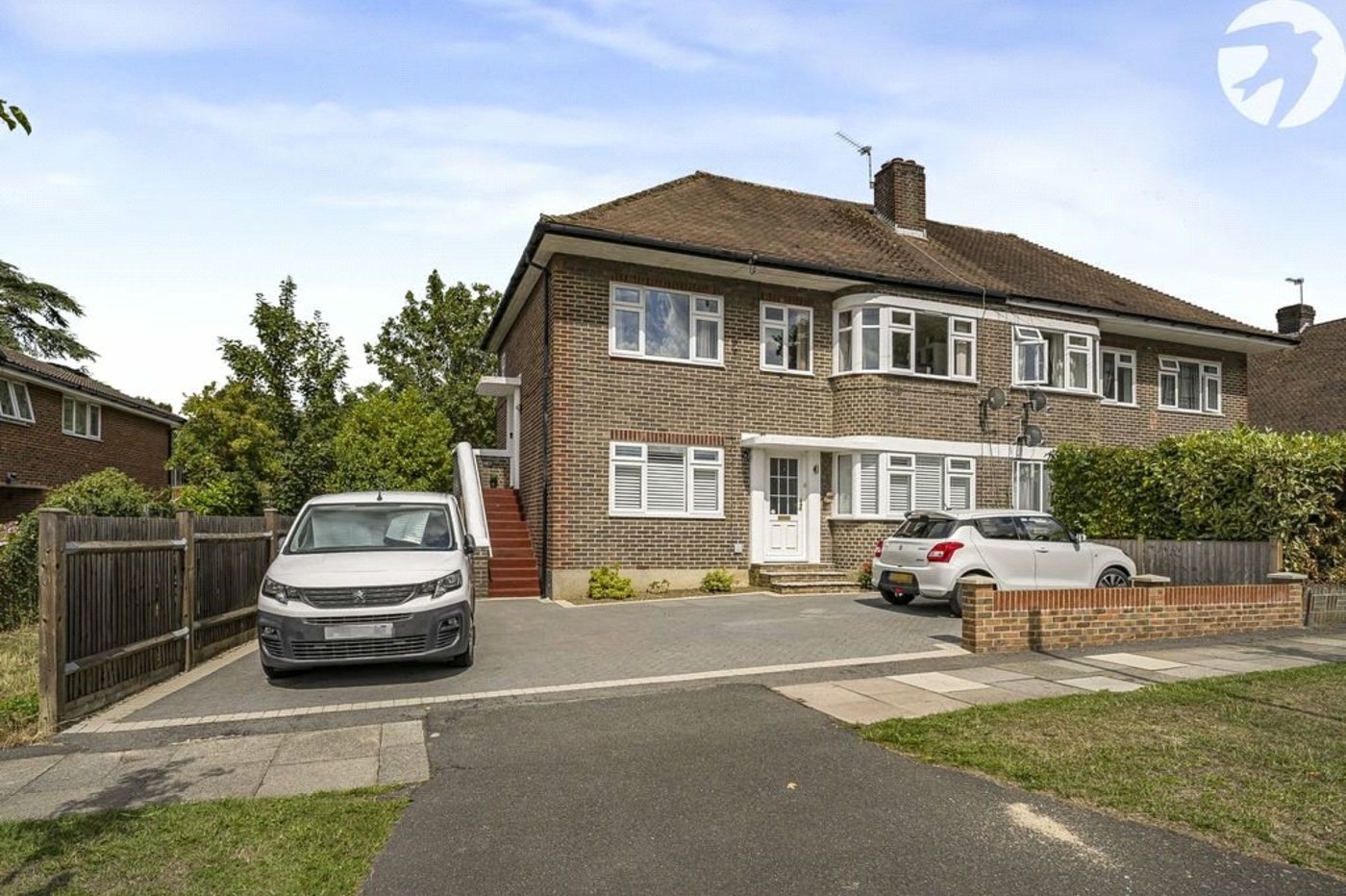 2 bedroom property for sale in Chelsfield | Robinson Jackson