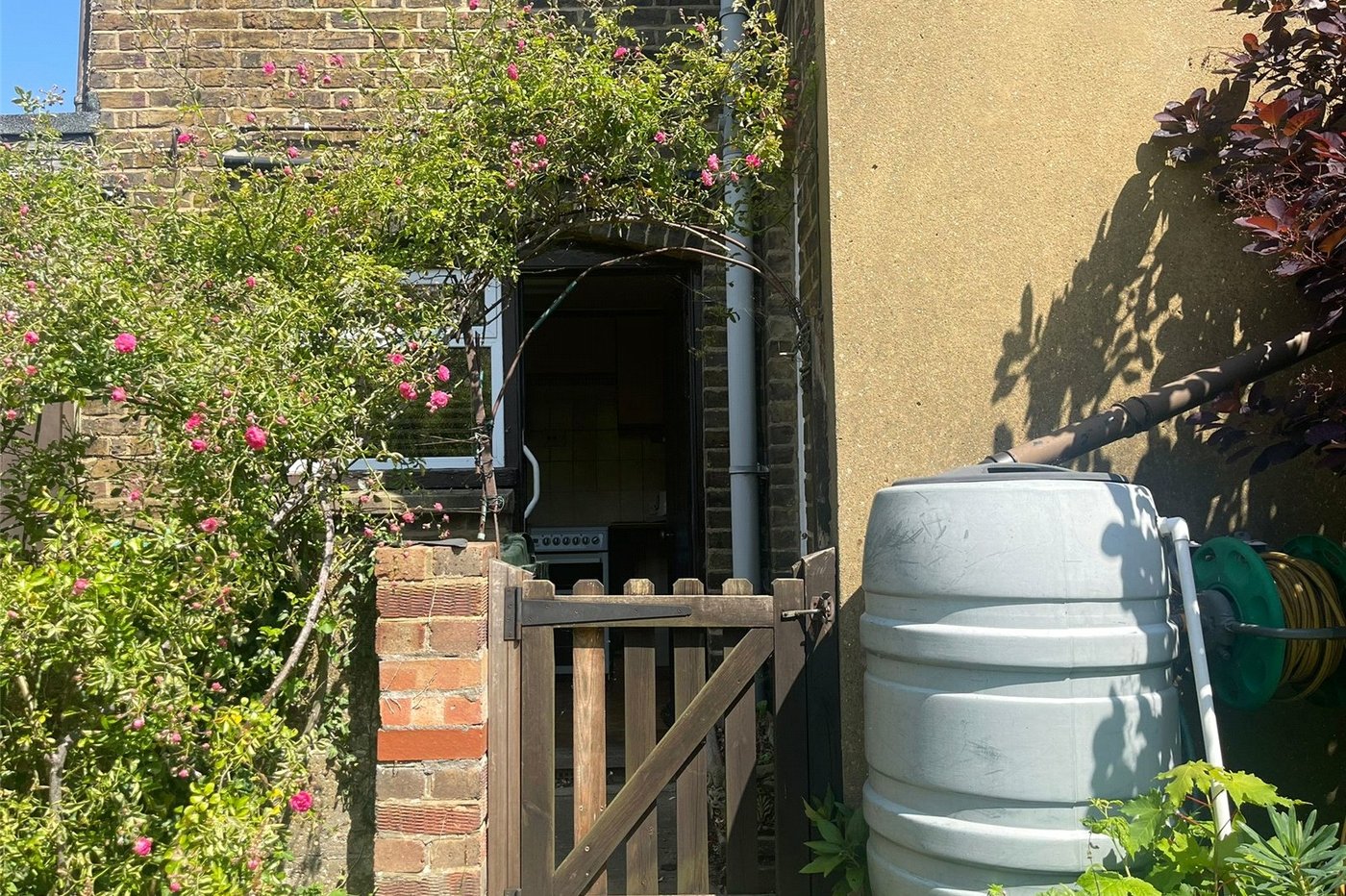 2 bedroom house for sale in Southfleet | Robinson Michael & Jackson